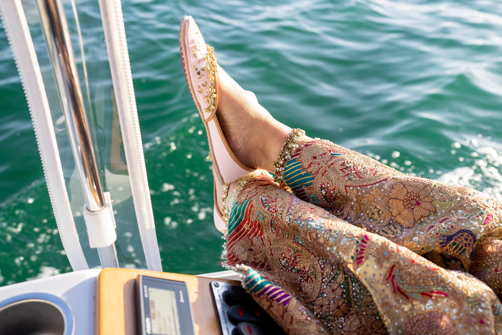 Amreet Jaago-243 3000