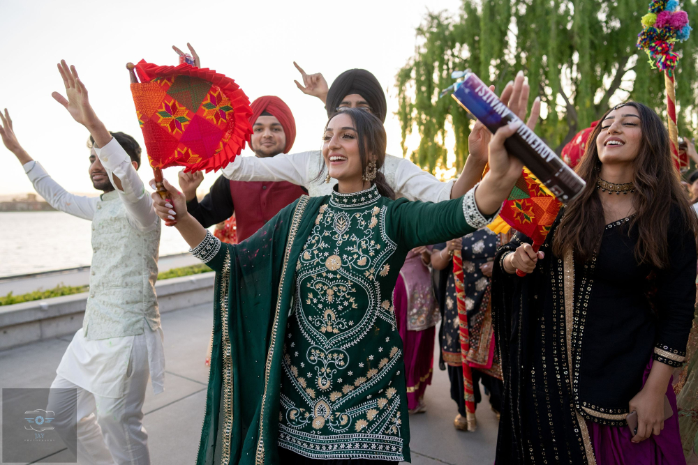 Amreet Jaago-325 3000