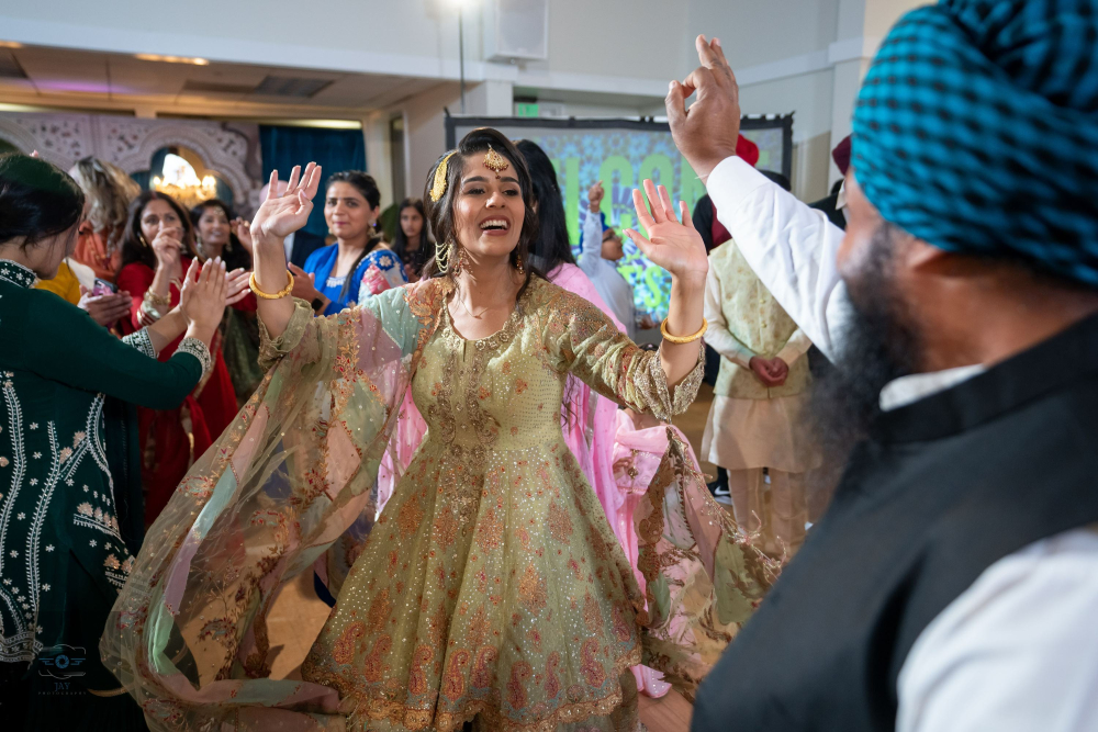 Amreet Jaago-644 3000