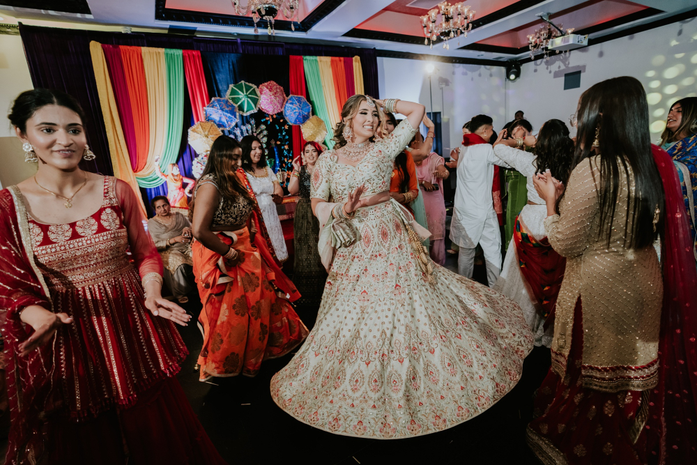 Jasmin Jaago-675 1920