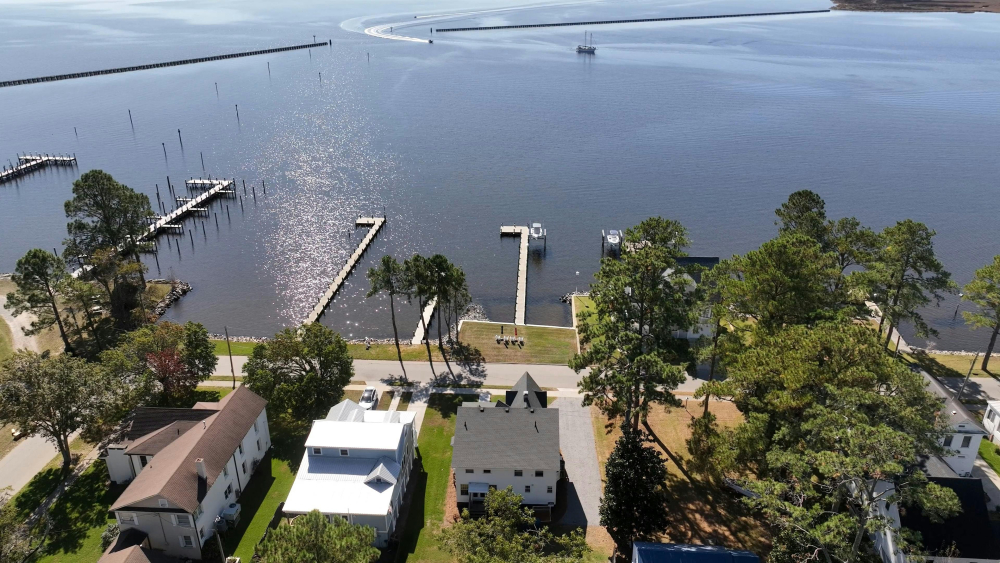 pexels-photo-19228645